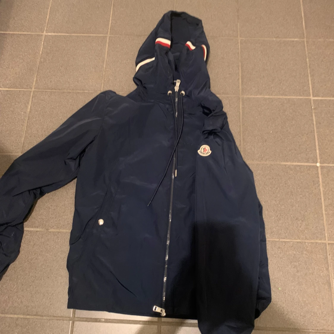 Mörkblå vindjacka från Moncler - 1