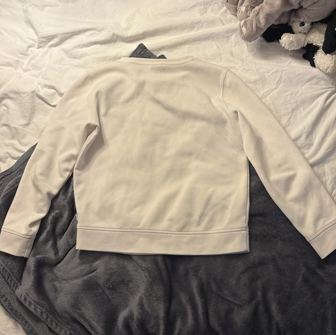 Vit sweatshirt från Hugo Boss XS - 1