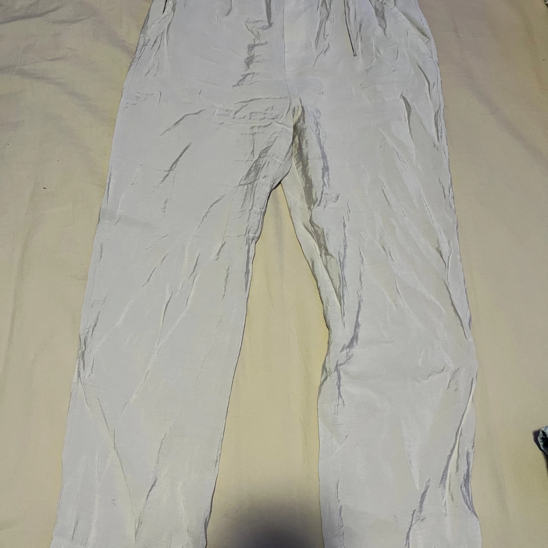 Ljusbeiga linnebyxor från Zara XS