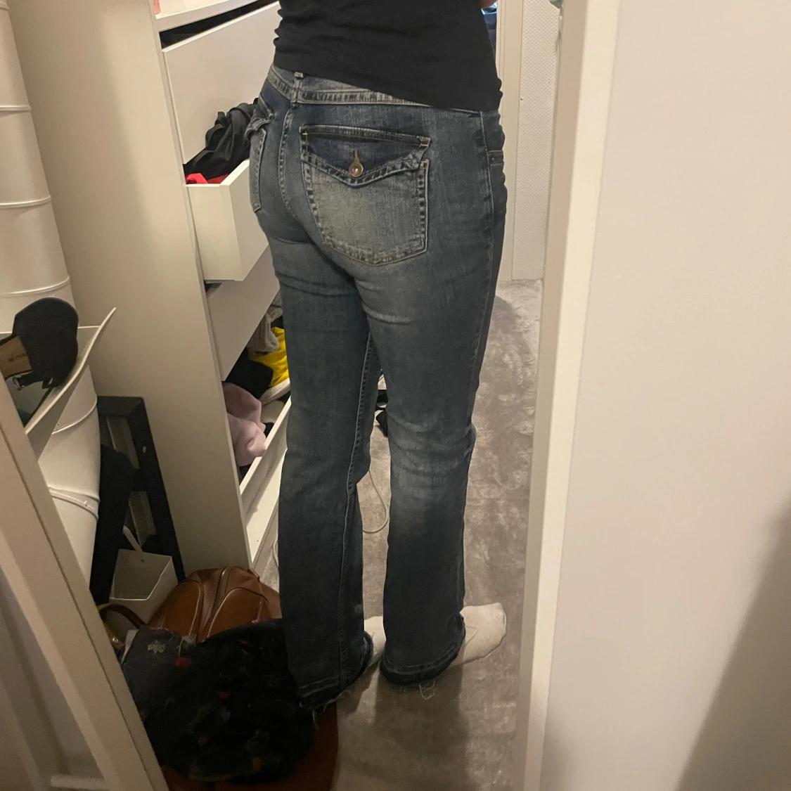 Blå bootcut jeans med låg midja - 1
