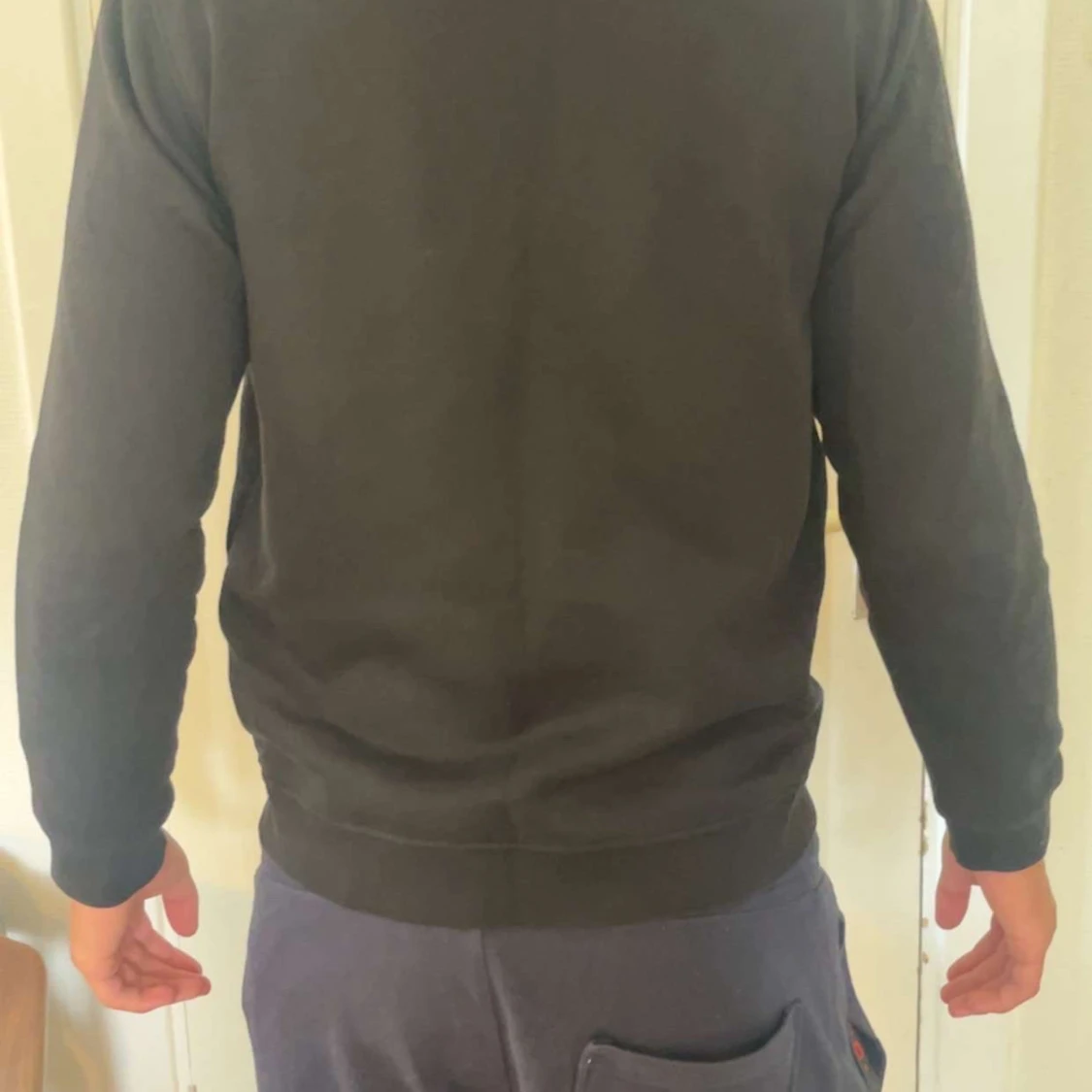 Svart burberry hoodie  - 3