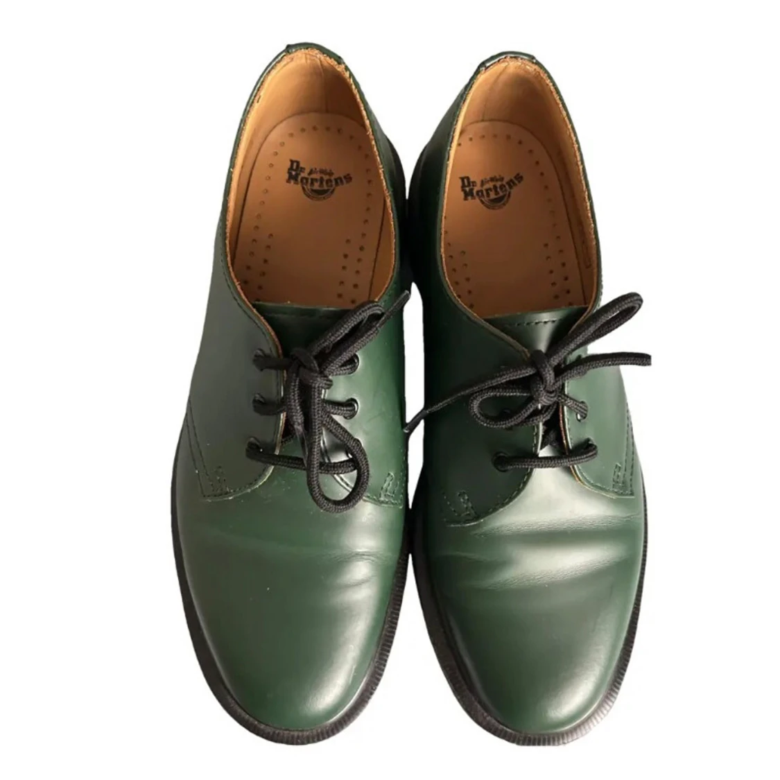 Gröna Dr. Martens i skinn