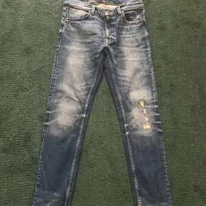 Nya Nudie Jeans Lean Dean - Nudie lean Dean i tvätten yesterdays News. Använt byxorna mellan 2-5 tillfällen, så i nyskick. Nypris på dessa är ca 1800