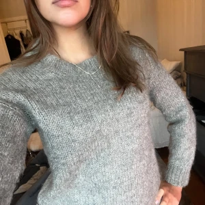 Isabel marant stickad tröja - Grå stickad tröja från Isabel Marant💘🐚