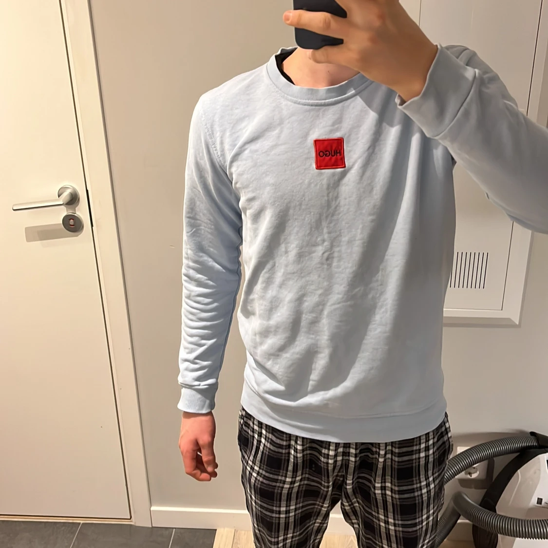 Blå långärmad tröja från Hugo Boss