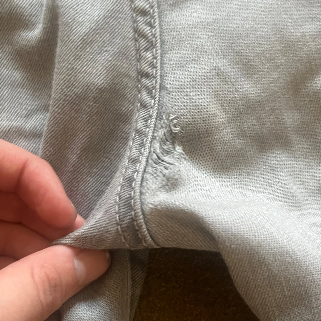 Ljusgrå jeansbyxor från Jacob Cohen - 2