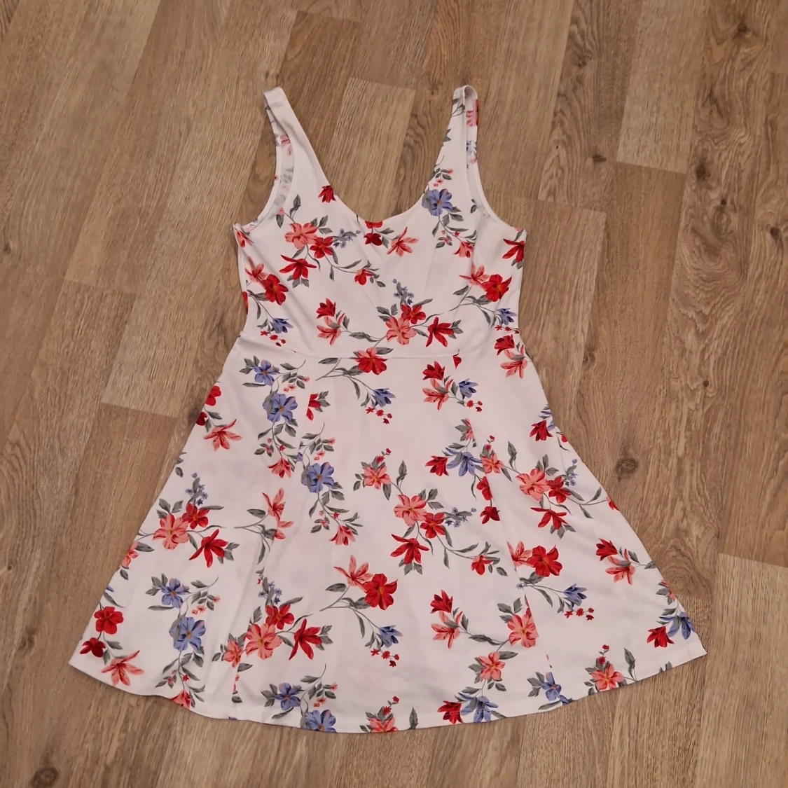 Blommig klänning - 2