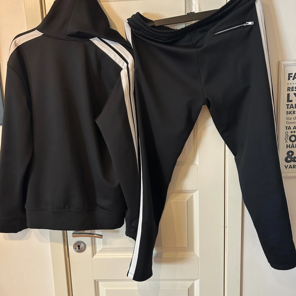 Svart hoodie från Palm Angels - 1