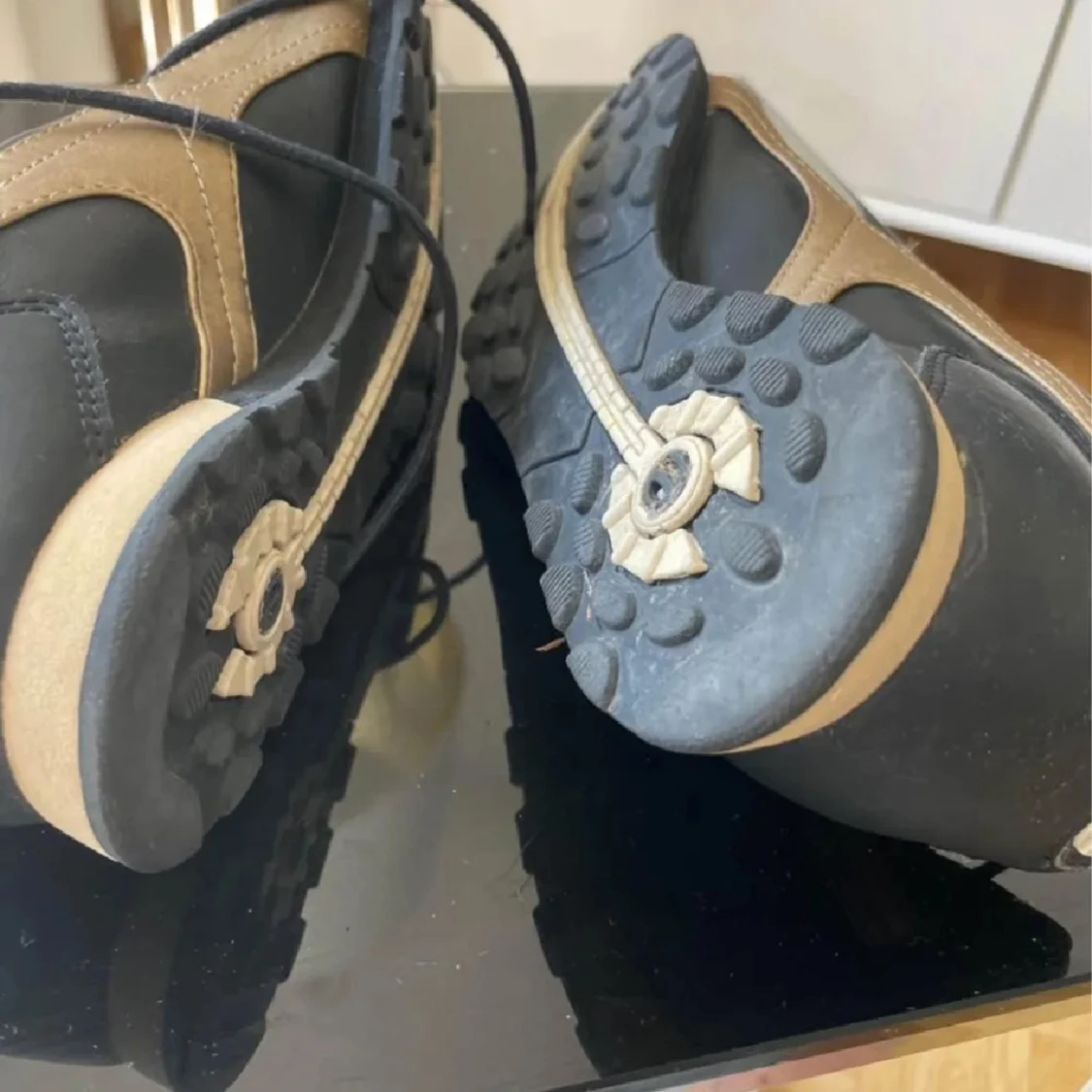 Svarta sneakers från Elite 37 - 2