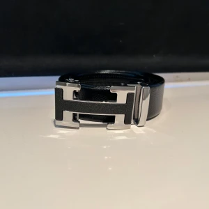 Bälte  - Aldrig använd skriv vid frågor och bilder 