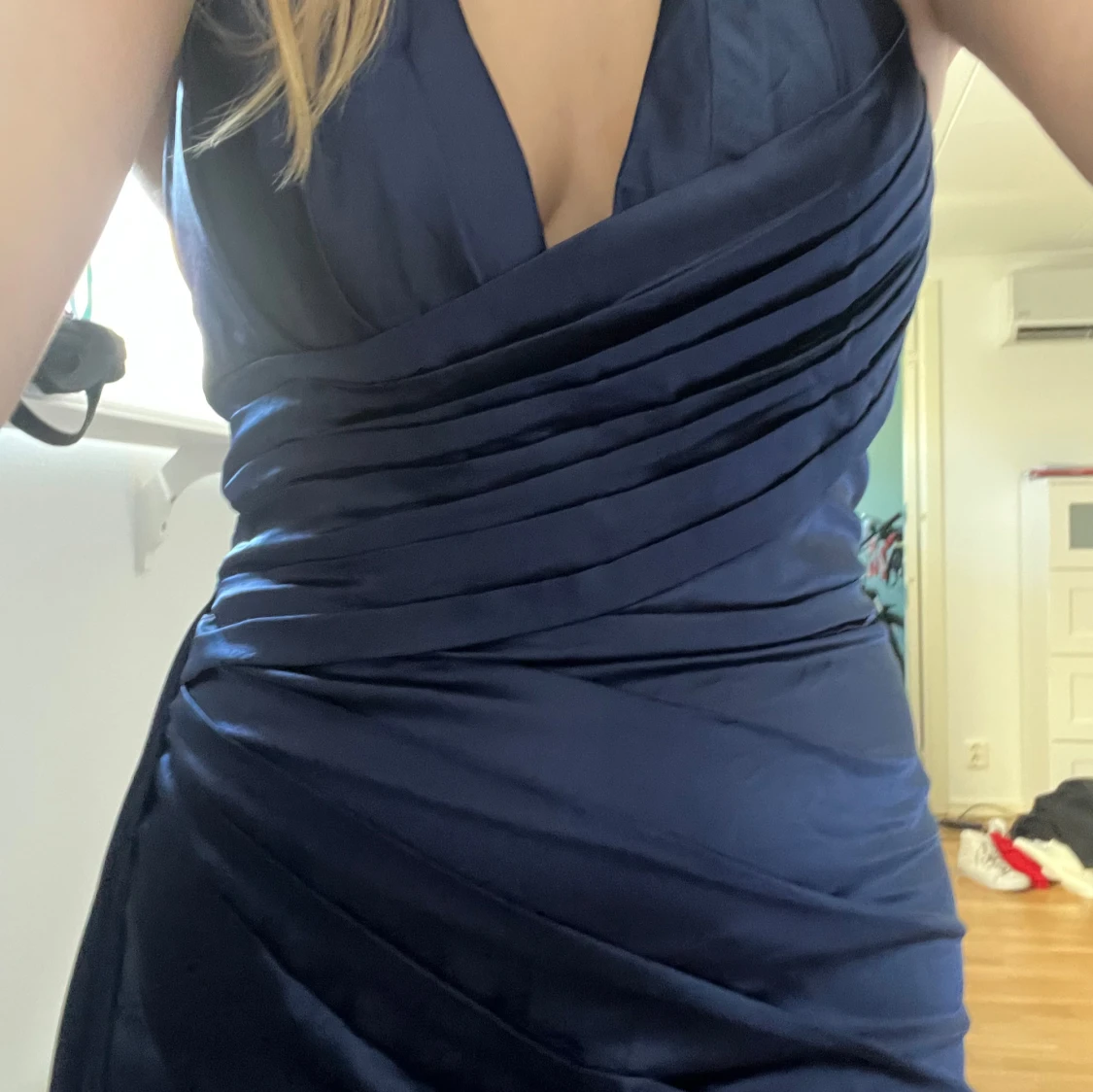 Mörkblå balklänning  - 4