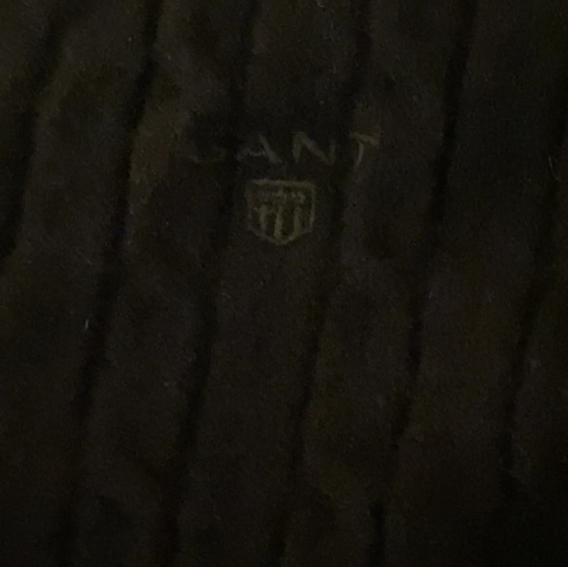 Svart ribbad stickad tröja från GANT - 2