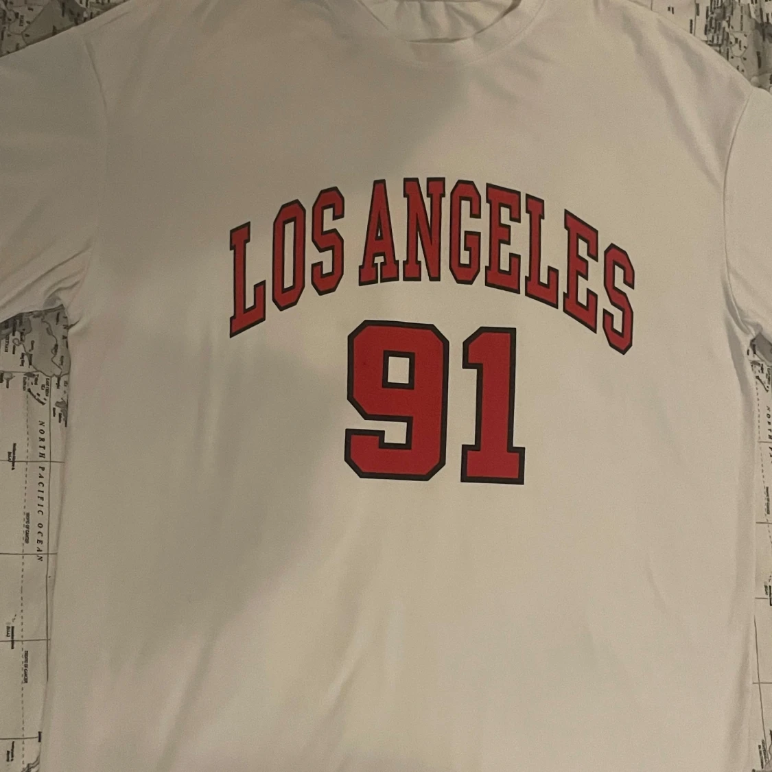 Vit t-shirt med Los Angeles-tryck - 2