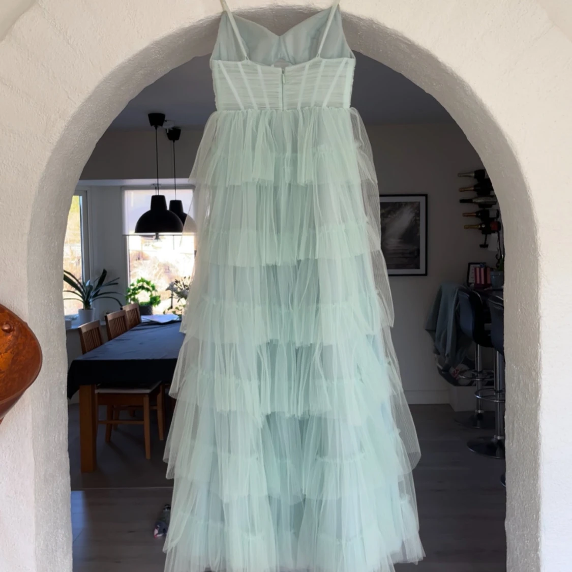 Turkos balklänning med volanger - 2