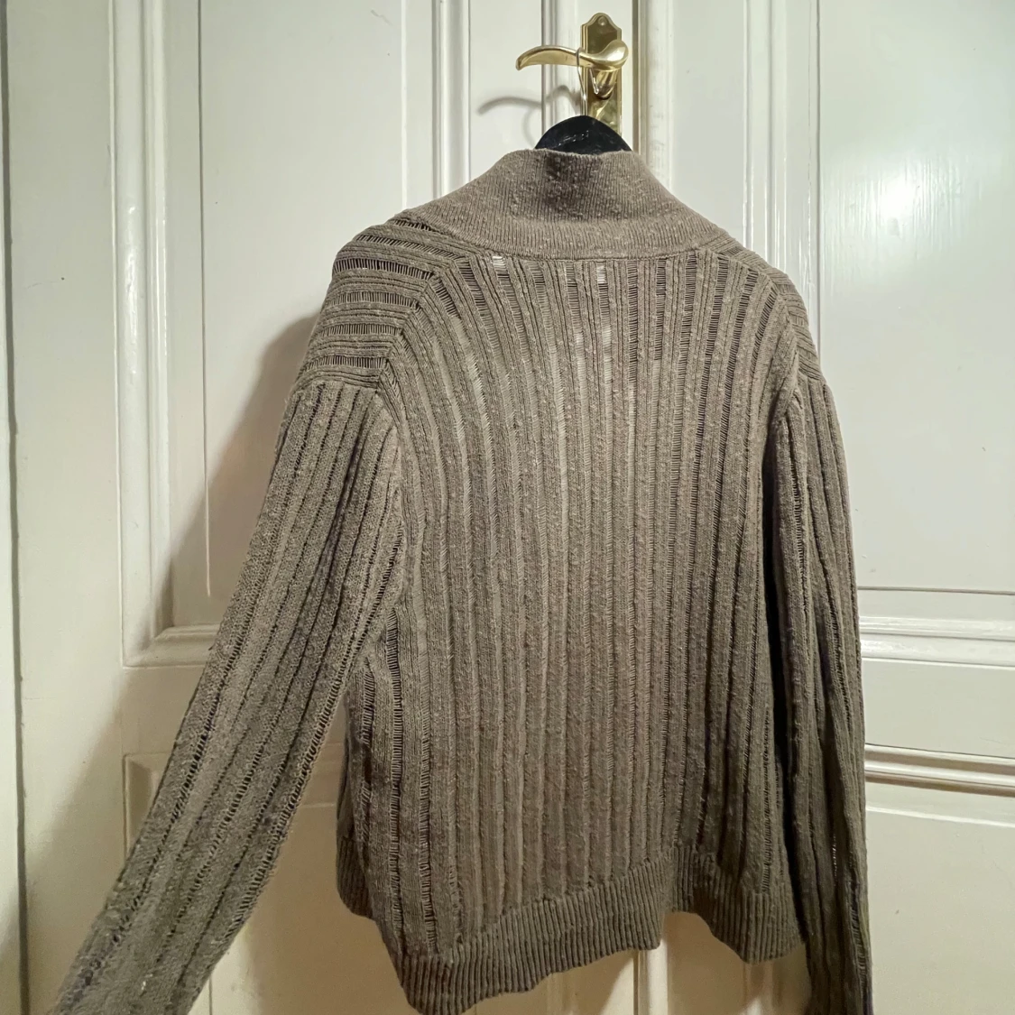 Grön ribbad kofta från Weekday - 1