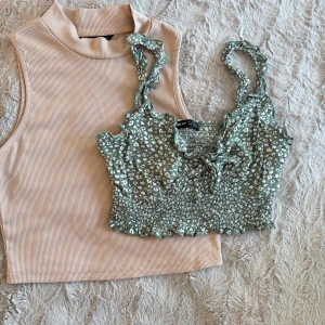 Två toppar SHEIN - Två toppar från shein för 15kr. Behöver bli av med och Orginal priset ligger på 70kr styck. 
