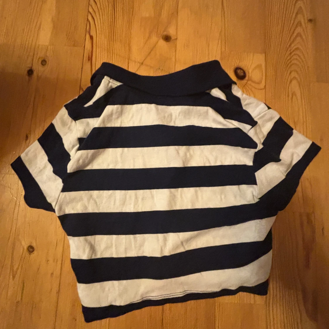 Randig croppad pikétröja från H&M Divided - 1