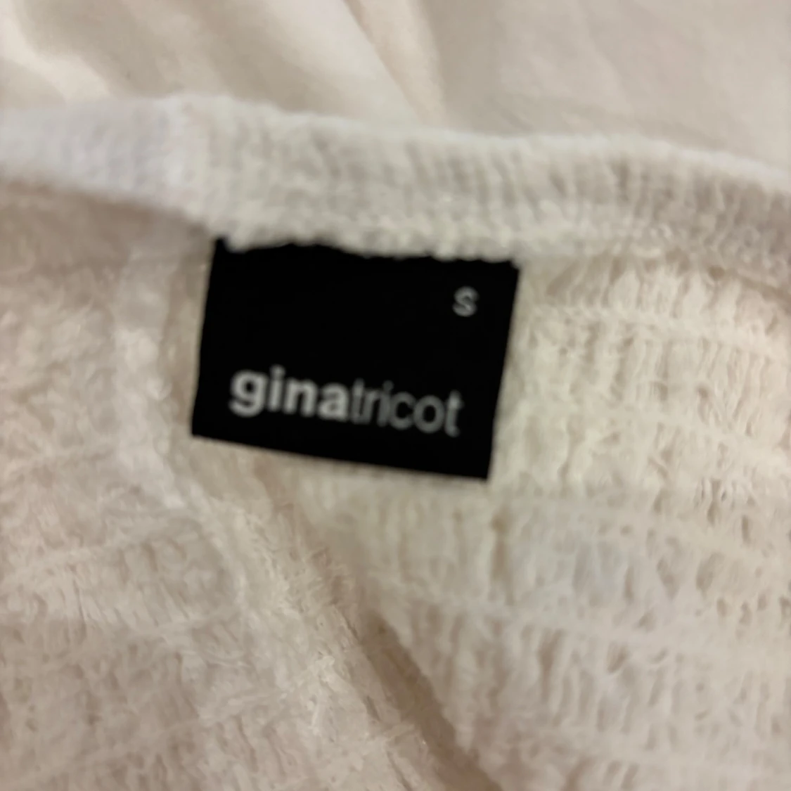 Vit kort klänning från Gina Tricot - 3