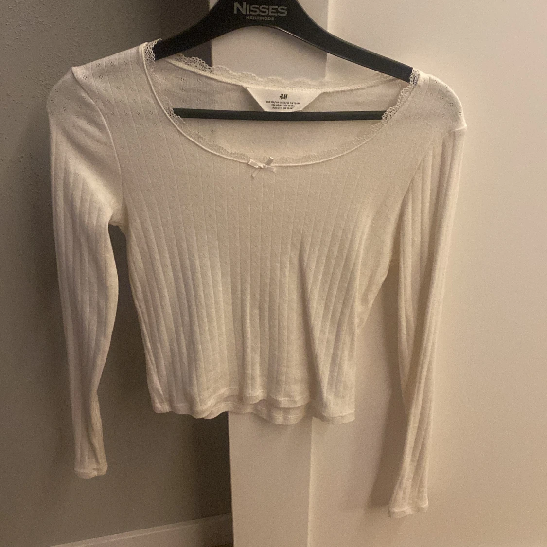 Vit ribbad långärmad topp H&M