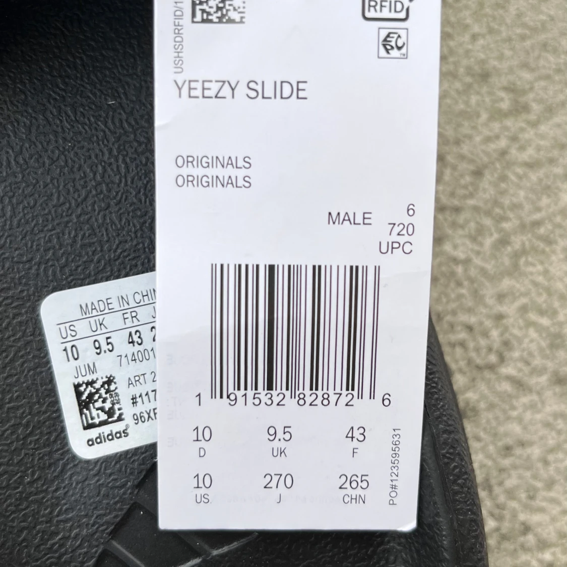 Yeezy Slides - 4