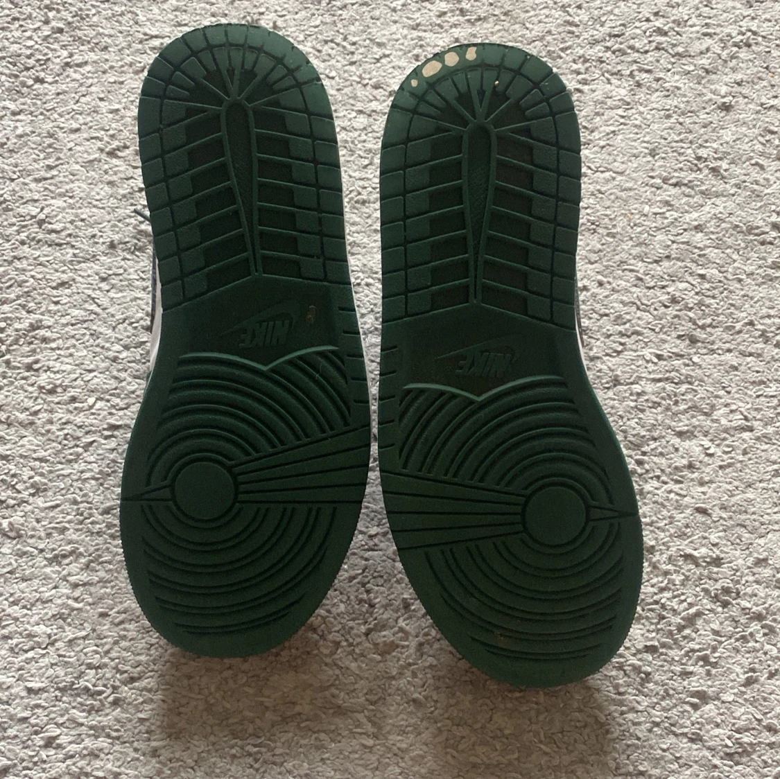 Nike Air Jordan 1 Mid grön/vit/gul - 2