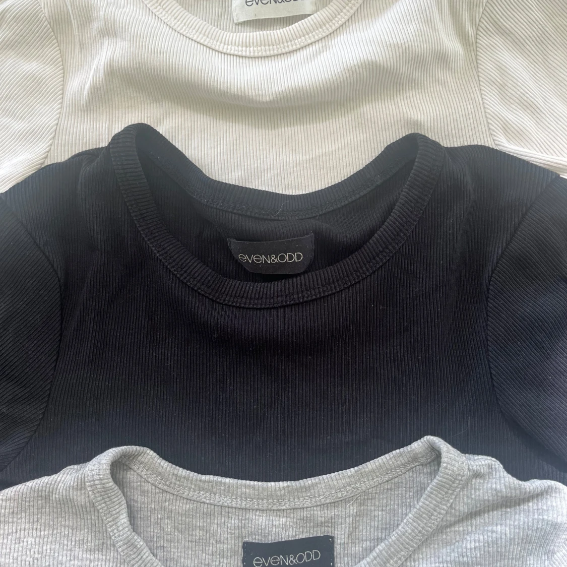 3-pack ribbade t-shirts från Even&Odd - 1