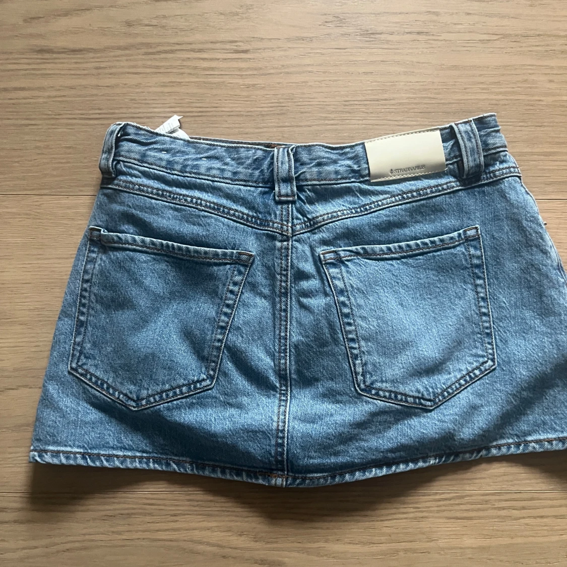 Jeanskjol från Stradivarius - 1