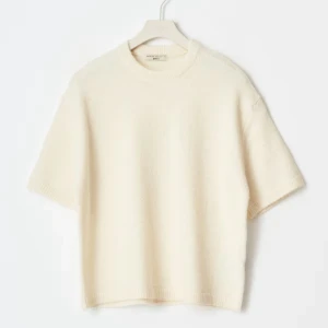 Vit stickad kortärmad tröja - Stickad tröja från Gina, nypris 300 