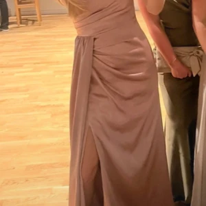 Balklänning - Jättefin balklänning