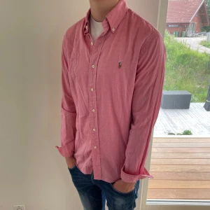 Polo Ralph lauren skjorta  - Säljer nu denna Polo Ralph lauren skjorta, skriv för fler bilder/frågor🙌🏼