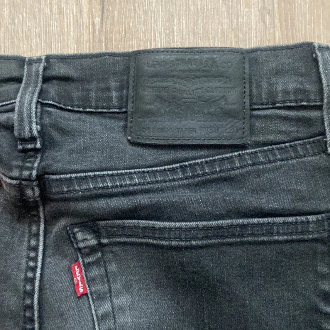 Svarta Levis jeans 511 W30 L32 - 2