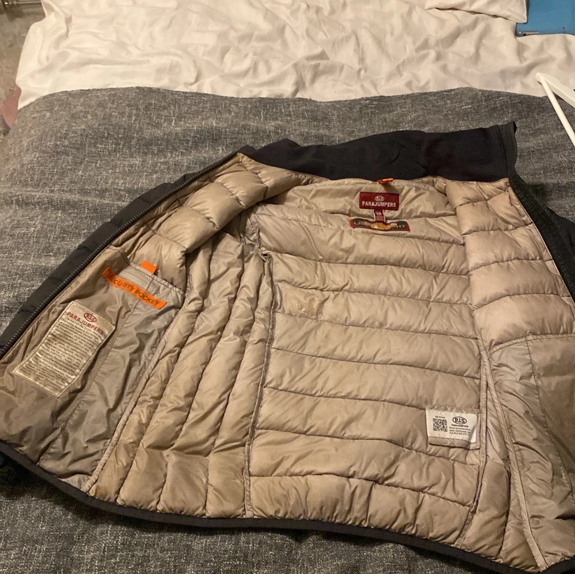 Svart dunjacka från Parajumpers - 1