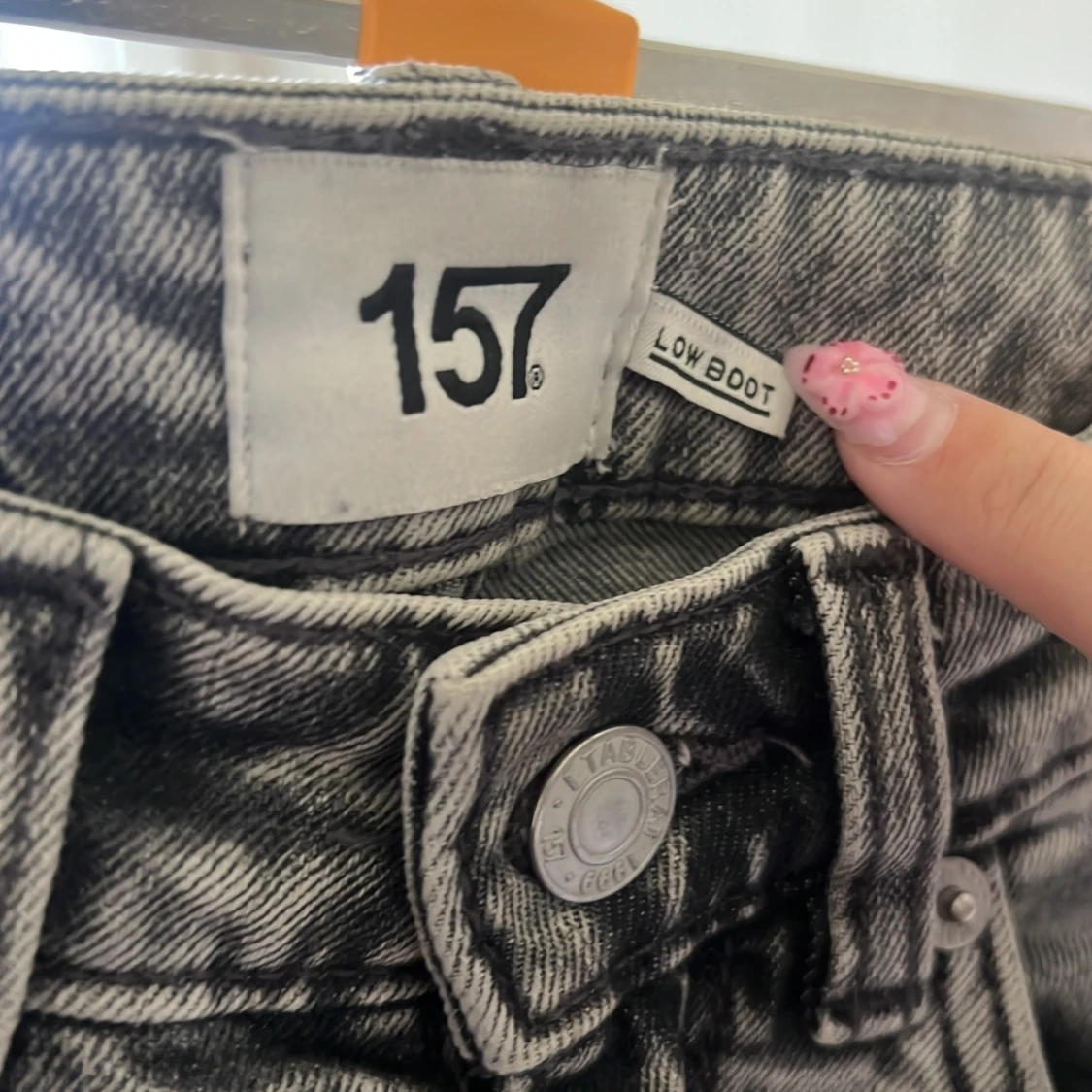 Grå bootcut jeans från 157 - 2