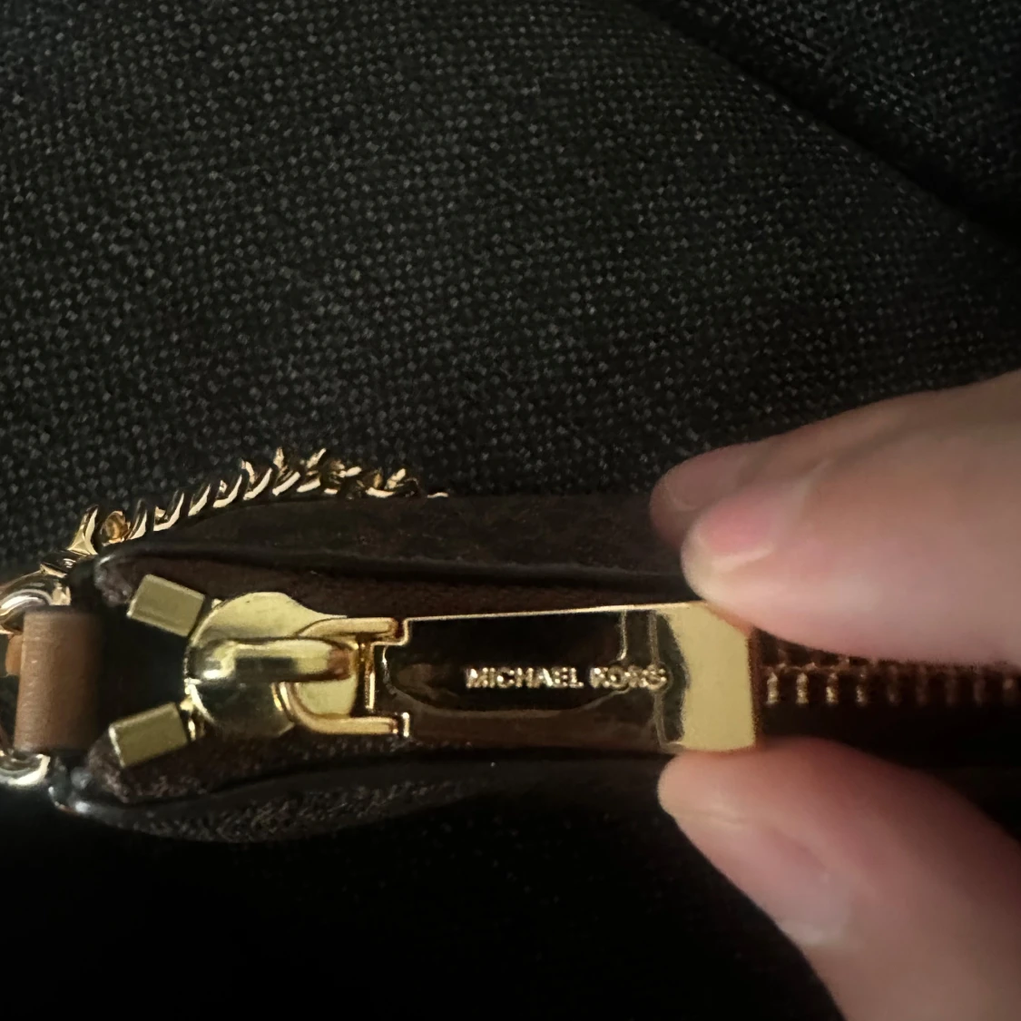 Michael Kors (MK) pouchette väska  - 2