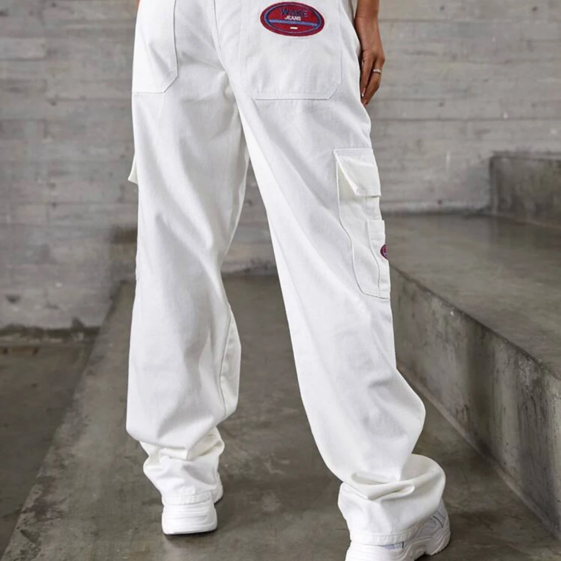 Vita wide cargopants med fickor - 2