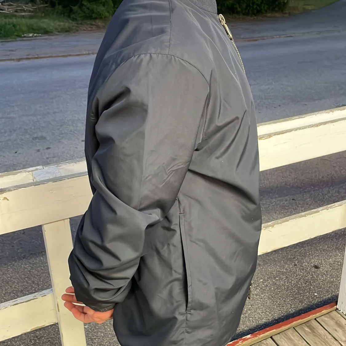 Svart bomberjacka från Lyle & Scott - 1