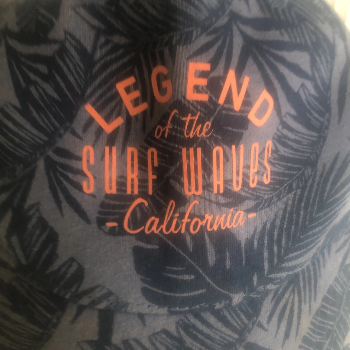 Blå keps H&M med palmtryck - 3