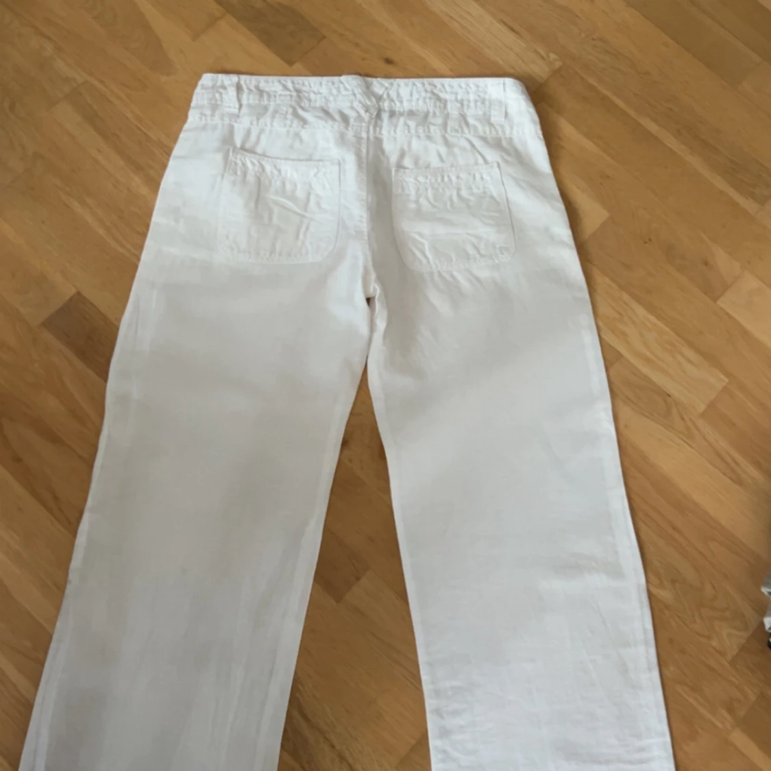 Vita linnebyxor med raka ben - 2