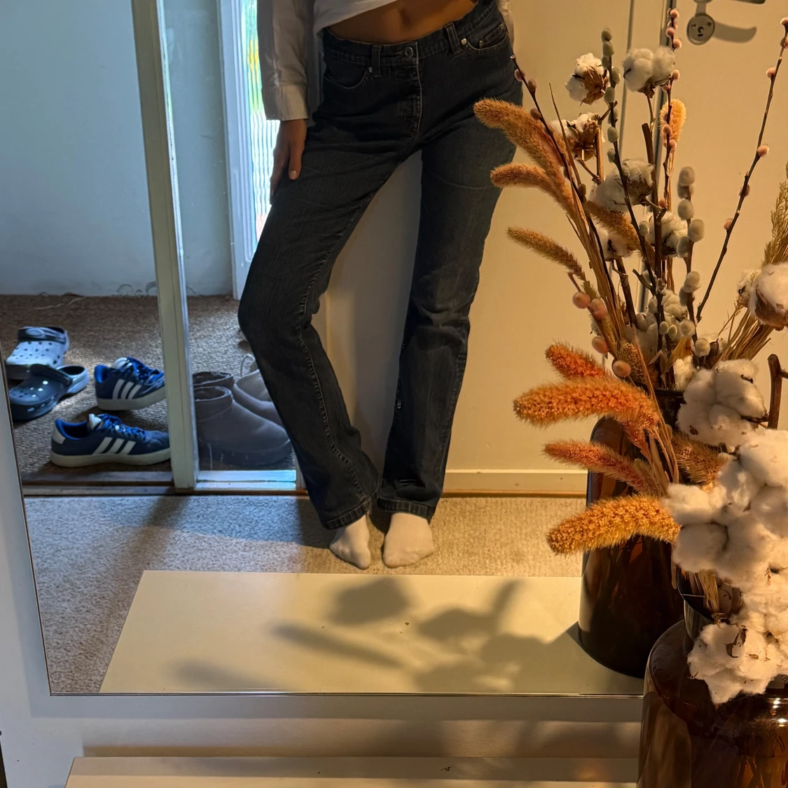 Mörkblå raka jeans från Vera Moda - 1