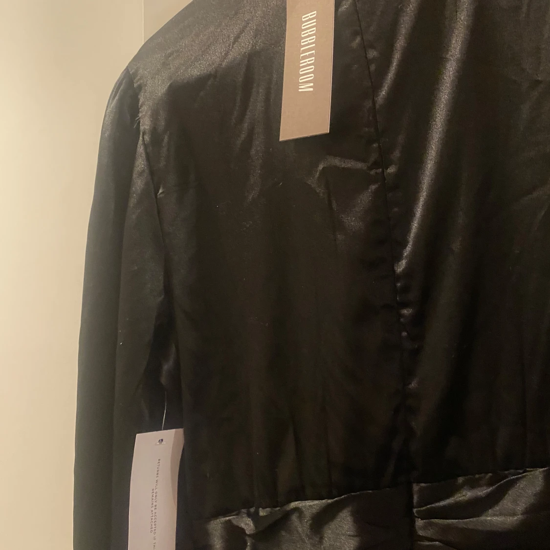 Svart klänning från Bubbleroom - 2