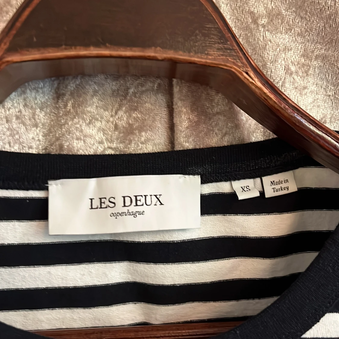 Randig t-shirt från Les Deux - 2