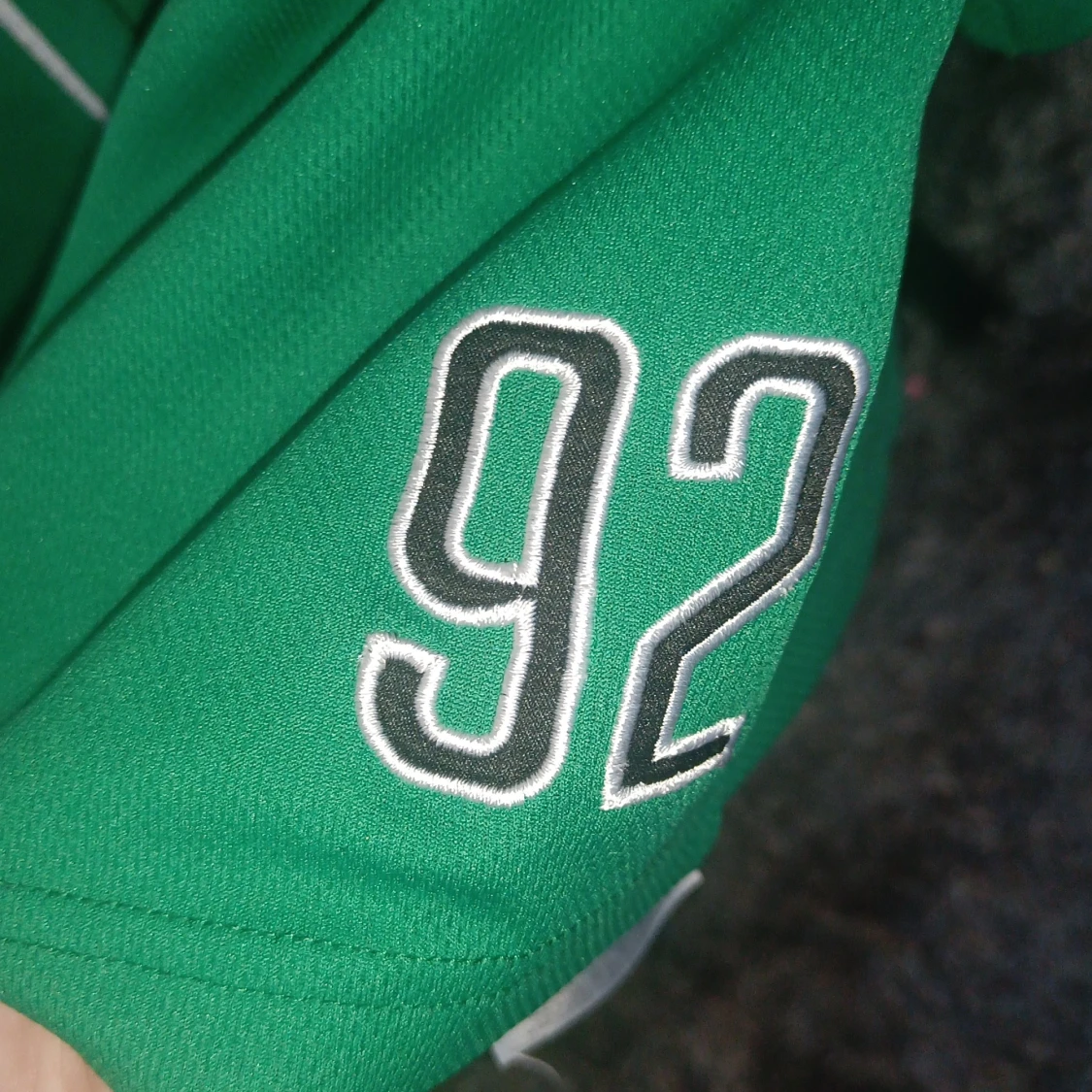 Grön baseballinspirerad tröja  - 1