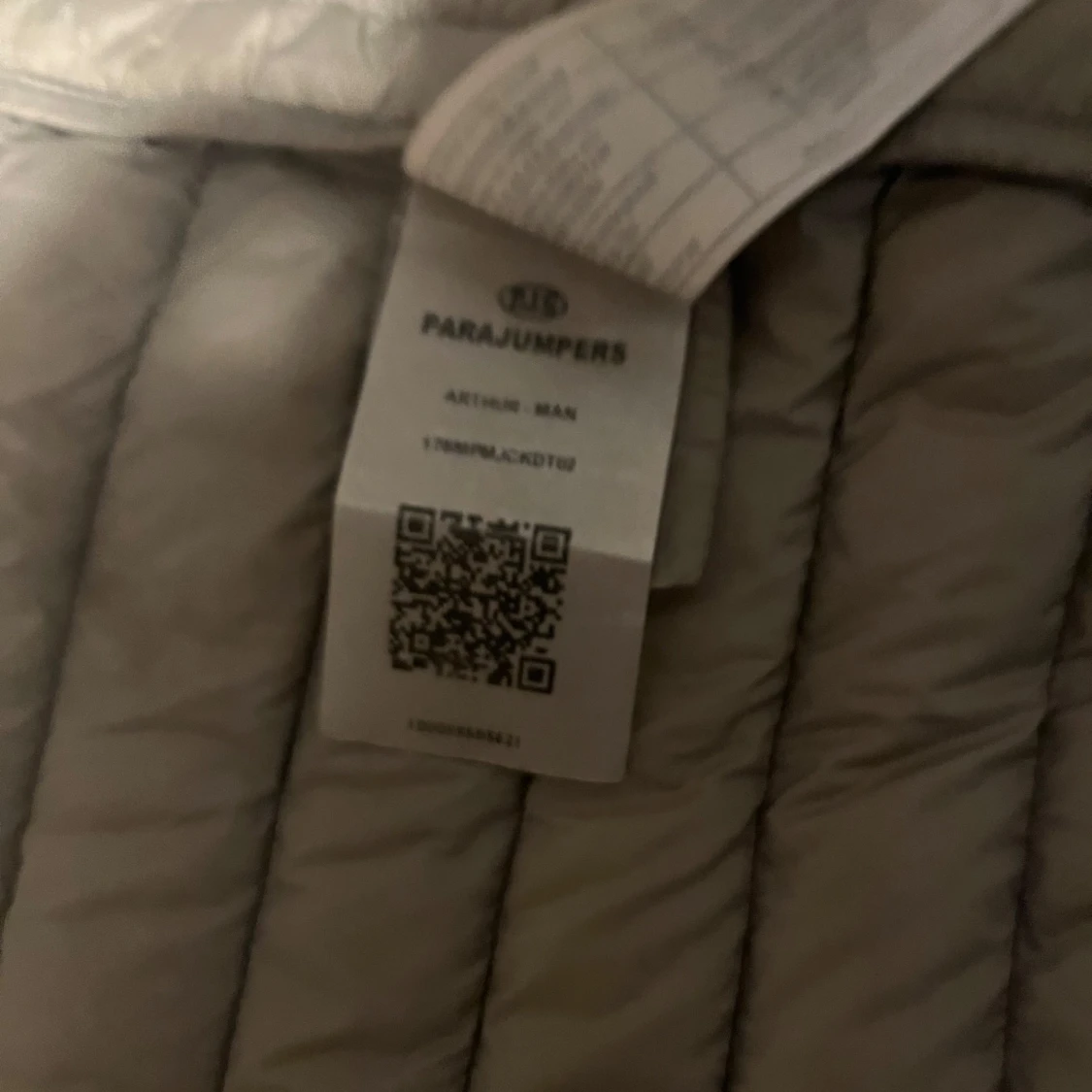 Mörkblå dunjacka från Parajumpers - 3