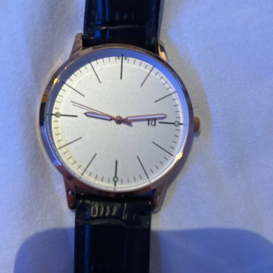 Klassisk herrklocka från River Island med svart läderband - 3