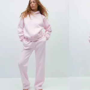 Ljusrosa mjukis set - Ljusrosa mjukis set från Gina tricot!💞💞