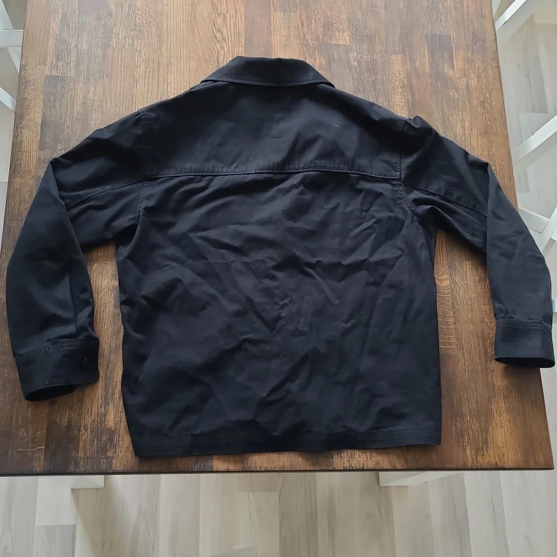 Svart overshirt från Weekday - 1