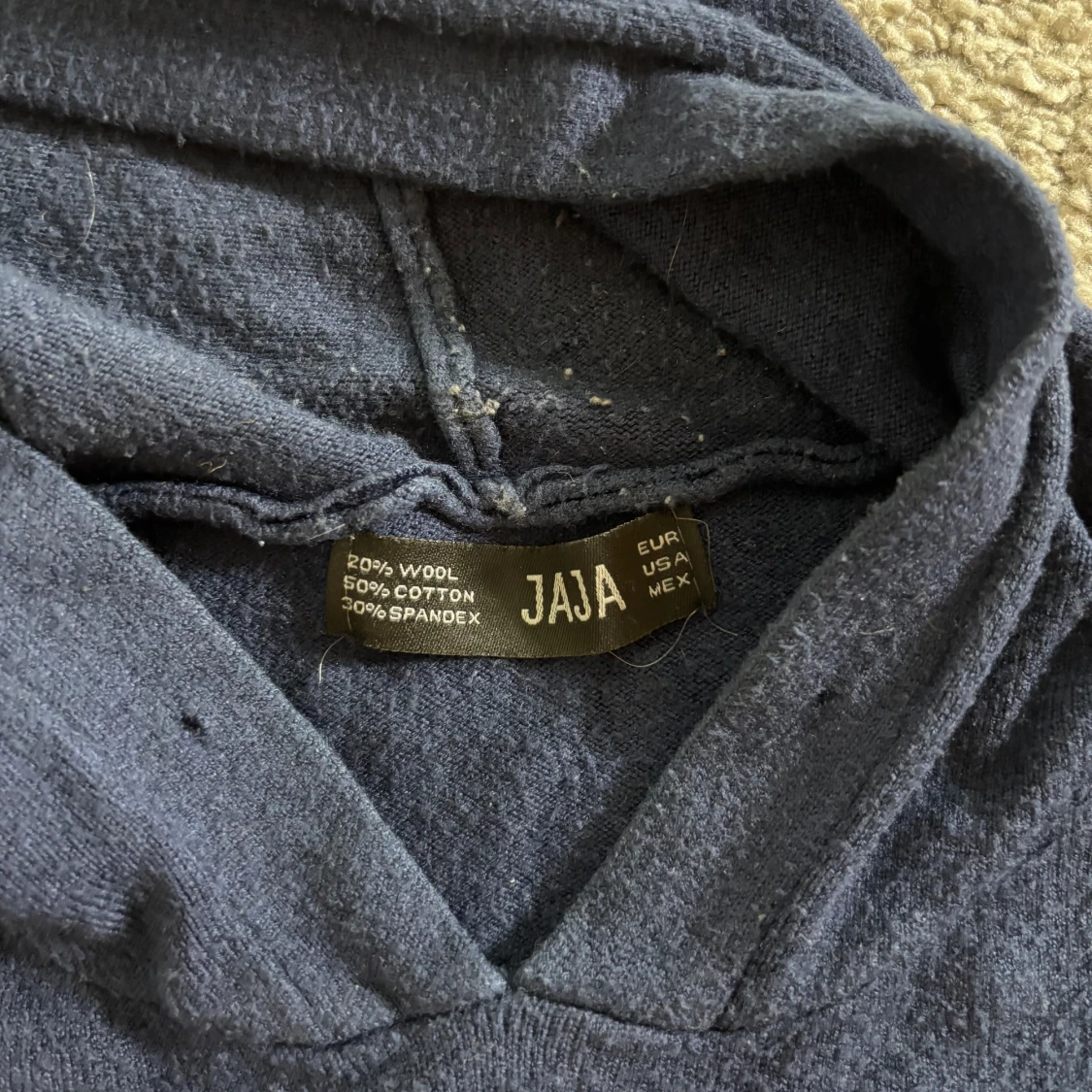 Mörkblå hoodie från JAJA i ullmix - 2