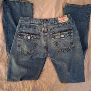 True religion jeans  - Såå snygga true religion jeans i storlek w28 💕 knappt använda så i mycket bra skick! 