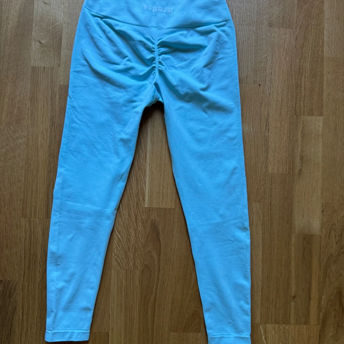 Ljusblå tränings tights  - 1