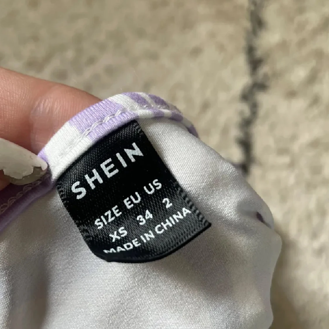 Lila zebramönstrad linnetopp från SHEIN - 3